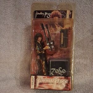 Zoey Zoso Home Art Sculpture with Black and Brown Accents